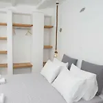 Parian White Luxury *