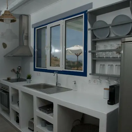 Parian White Luxury