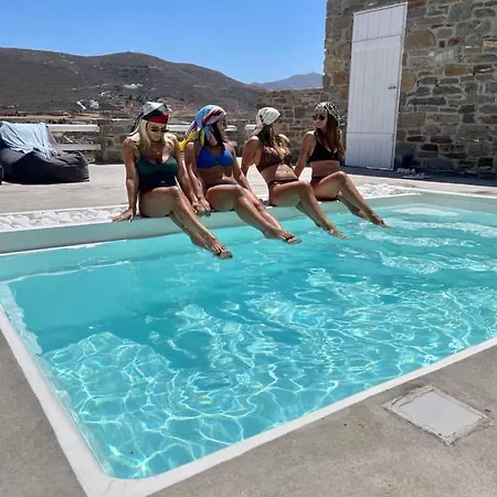 Parian White Luxury Apartment Parikia (Paros)