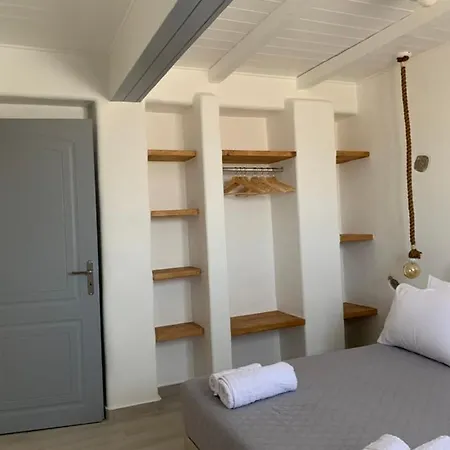 Апартаменты Parian White Luxury *