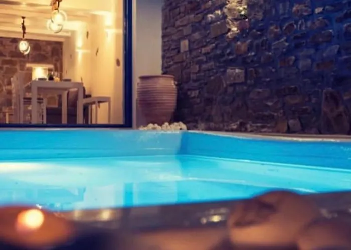 Daire Parian White Luxury Páros