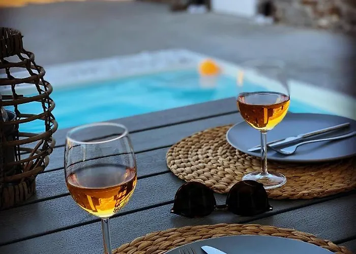 Daire Parian White Luxury Páros