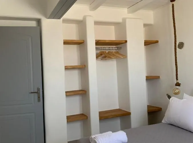 Daire Parian White Luxury *